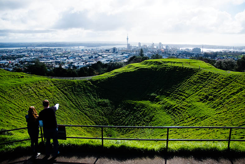 ชื่อ:  2011_0606Auckland-17.jpg
ครั้ง: 266
ขนาด:  169.7 กิโลไบต์