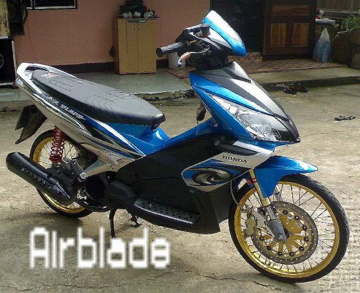 ชื่อ:  Airblade01.jpg
ครั้ง: 1276
ขนาด:  204.3 กิโลไบต์