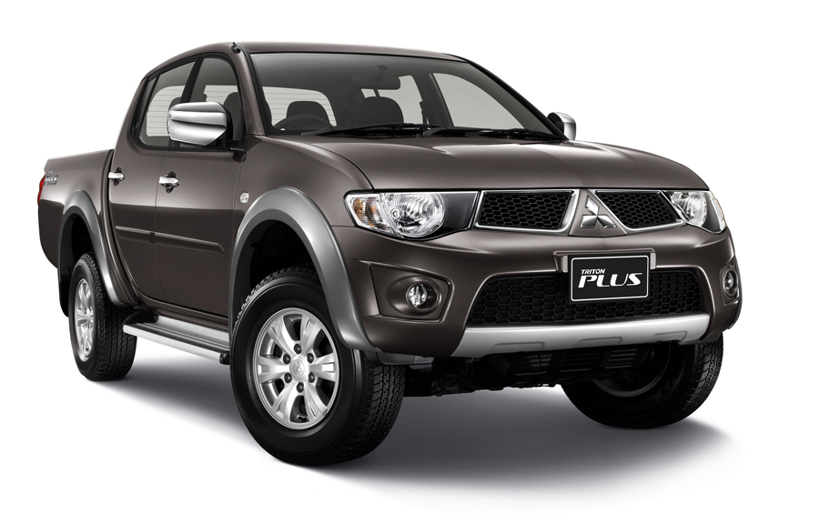 ชื่อ:  230312170556Mitsubishi_Triton_Quartz_Brown900.jpg
ครั้ง: 27380
ขนาด:  234.8 กิโลไบต์