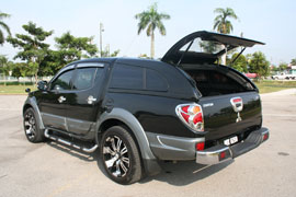 ชื่อ:  mitsu-SSport-03.jpg
ครั้ง: 649
ขนาด:  15.8 กิโลไบต์