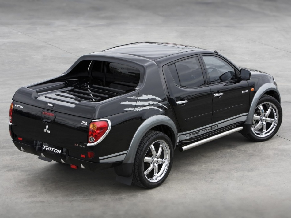 ชื่อ:  mitsubishi-triton-panther-05.jpg
ครั้ง: 607
ขนาด:  174.2 กิโลไบต์